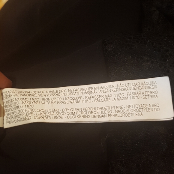 Black lace halter top, open back - Picture 5 of 5